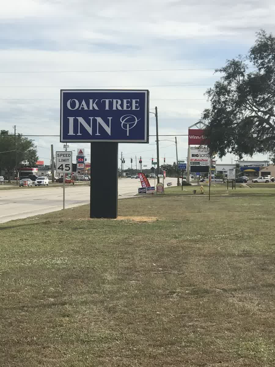 Perfectly placed on Highway 27